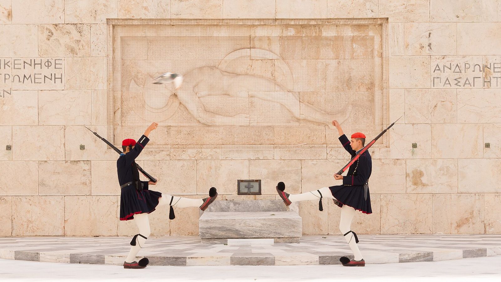 Tomb of the Unknown Soldier, Athens